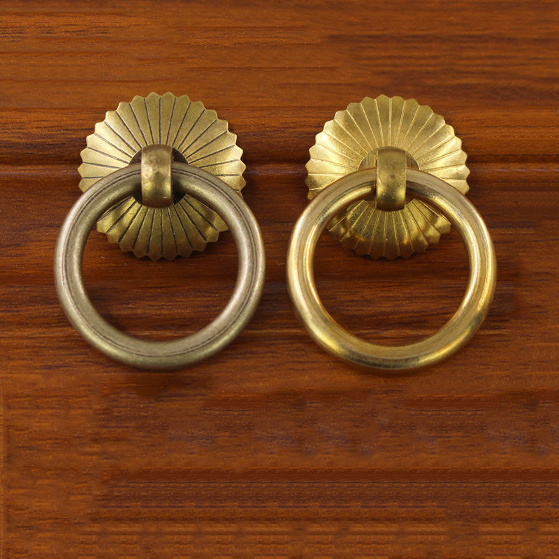 Çin Tıbbı Dolabı Çekme Kolu Ça - Furniture Hardware Drop Pulls incelemesi ve fiyatı